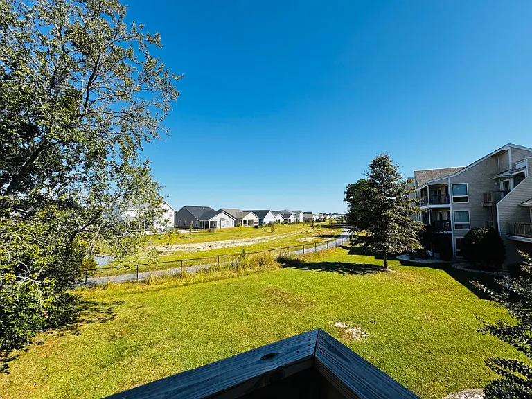1025 Plantation Dr W #2528 — Photo 10