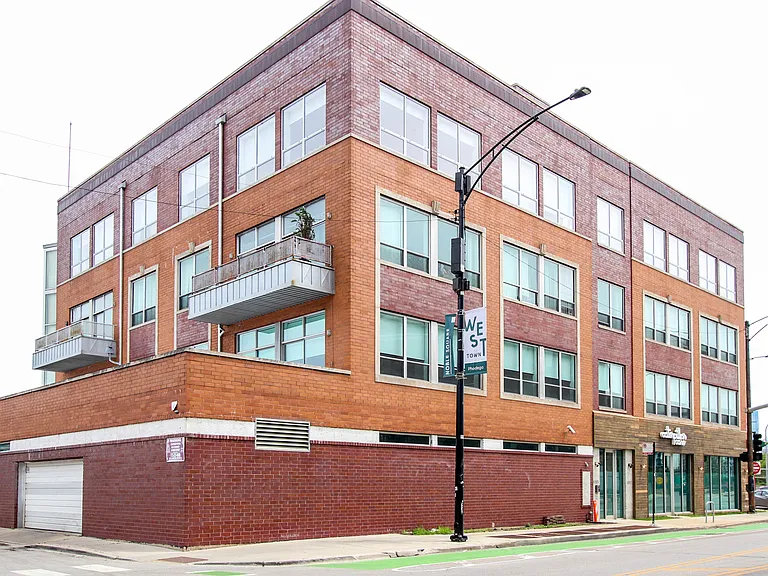 1001 N Milwaukee Ave #303 — Photo 1