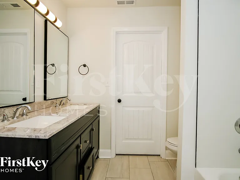 123 E End Ave — Photo 9