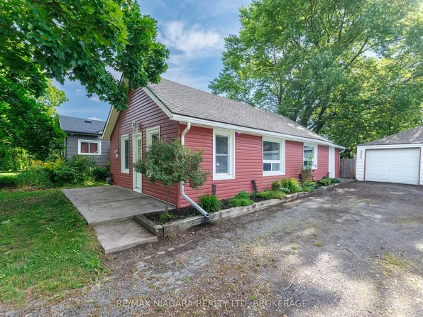 350 Belleview Blvd, Fort Erie, ON L0S 1N0