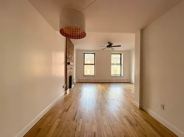 258 West 123rd Street image 2 of 13