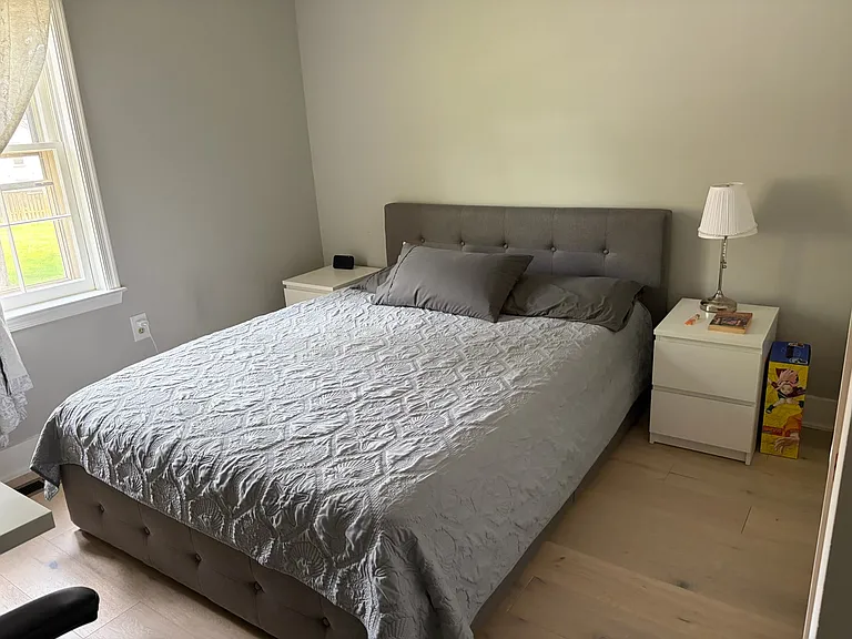 5606 Sutherland Ct — Photo 13