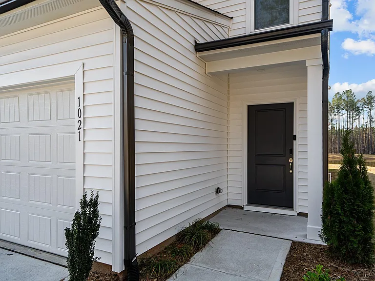 1021 Everglades Way — Photo 3