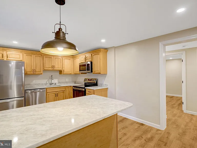 110 S Wise St #1 — Photo 10