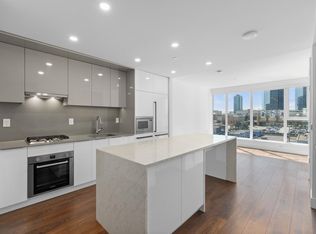 4711 Hazel St #503, Burnaby, BC V5H 0J9