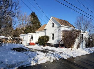 227 Water St, Waterville, ME 04901