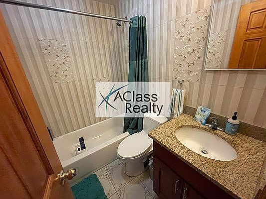 4th image of 31-76 45th St #C