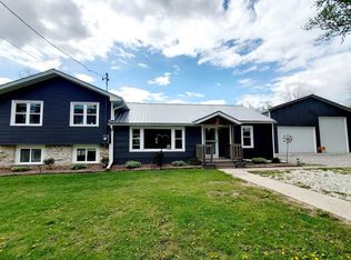 N4687 Church St, New London, WI 54961