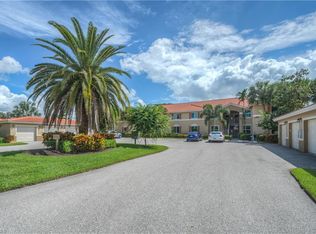 6770 Huntington Lakes Cir APT 104, Naples, FL 34119