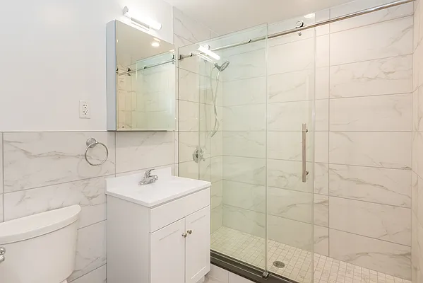 Rented by Modern Spaces | media 20