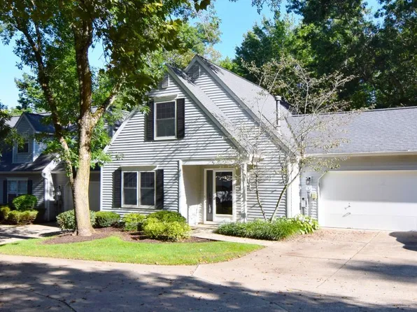 10450 White Ash Trl, Twinsburg, OH 44087