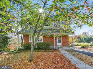 924 Woodside Ave, Secane, PA 19018