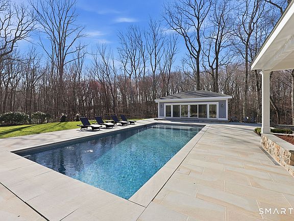 4th image of 21 Split Rock Road