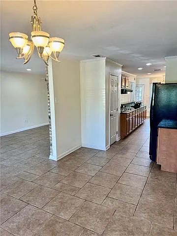 6700 Pontchartrain Blvd — Photo 4
