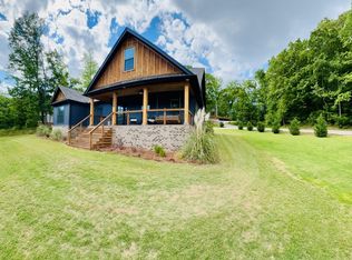 200 Creekside Dr, Florence, AL 35630