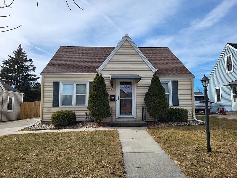 1st image of 1814 North 21st STREET