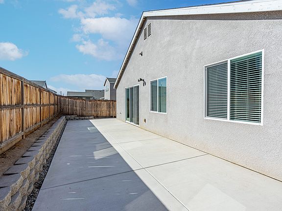 4th image of 3304 Trail River Ln