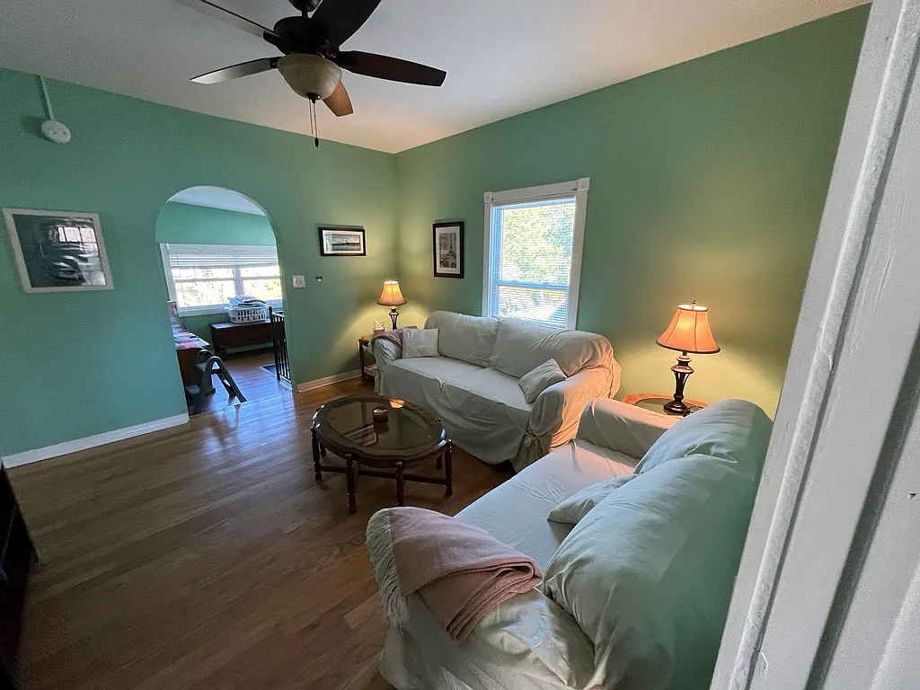 Upstairs sitting room. - 103 Cerro St