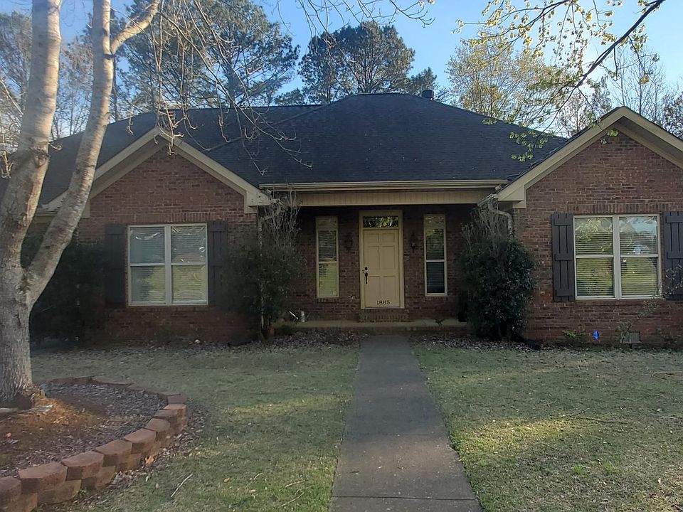 1st image of 1885 Gaineswood Dr