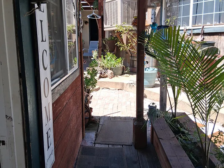 1101 Medanos St #A1 — Photo 3