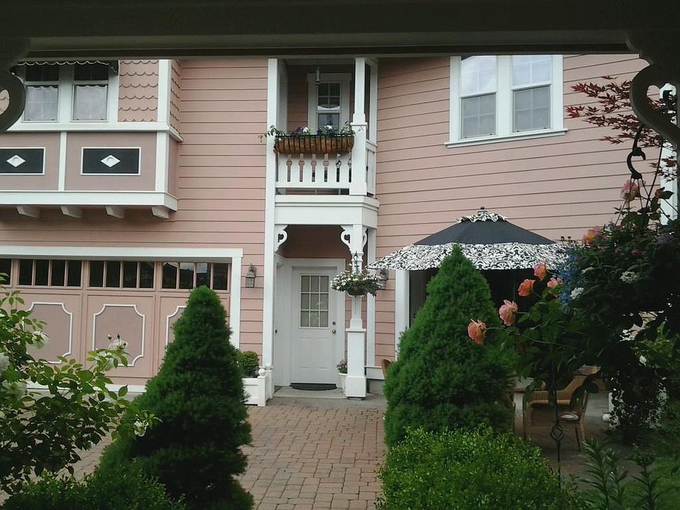 1st image of 335 Jackson Creek Dr #B