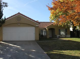 1546 Kings Rd, Palmdale, CA 93551