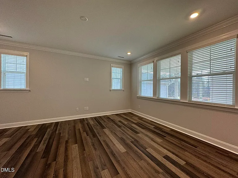 192 Edge Of Auburn Blvd — Photo 10