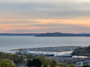 1953 9th Ave W, Seattle, WA 98119