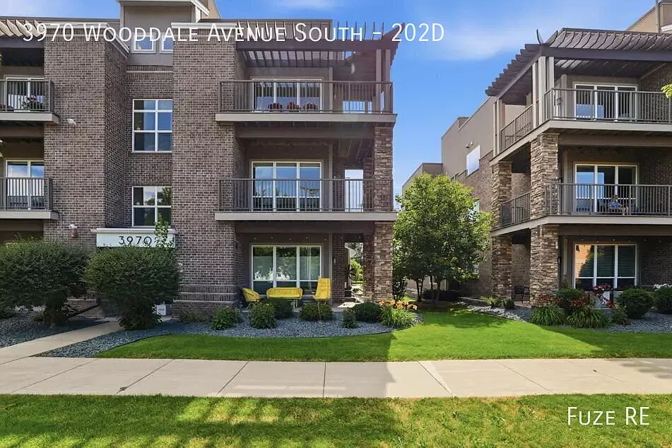Luxury Condo in Saint Louis Park! — Photo 1