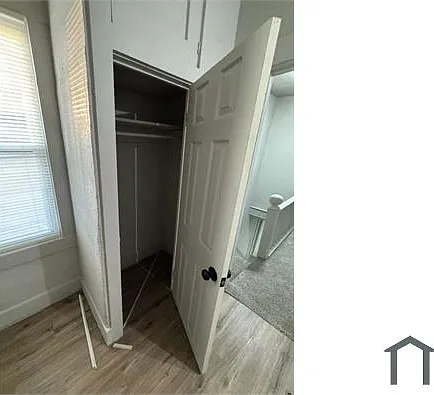 3427 Lexington Ave — Photo 16