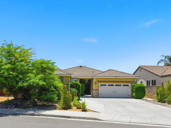27477 Finale Ct, Menifee, CA 92584