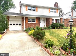 102 Forsythia Dr, Newark, DE 19711