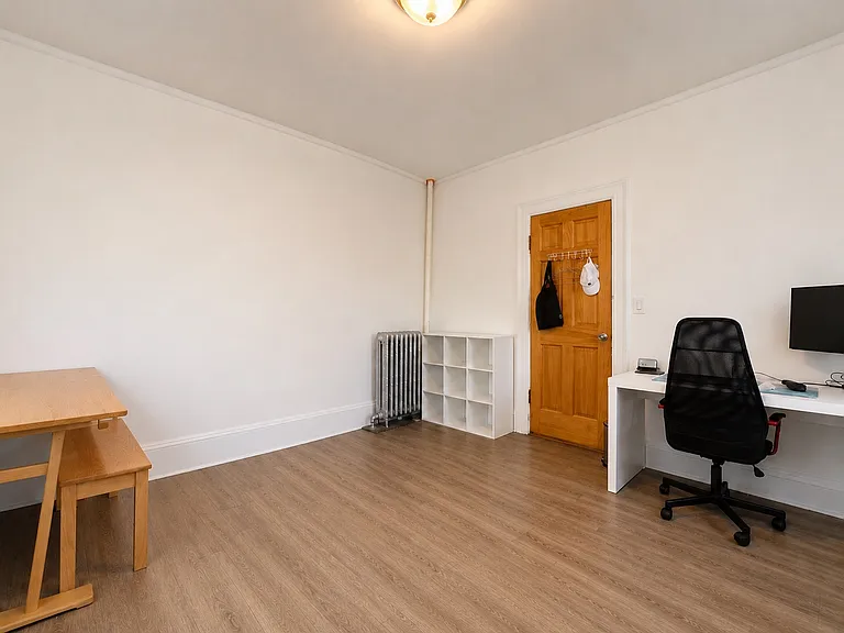 54 Cottage Pl #1 — Photo 6