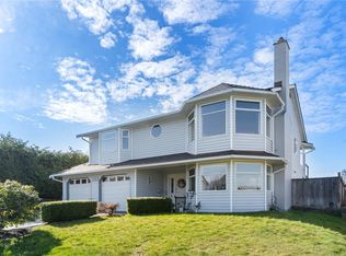 6244 Olympia Way, Nanaimo, BC V9V 1J8