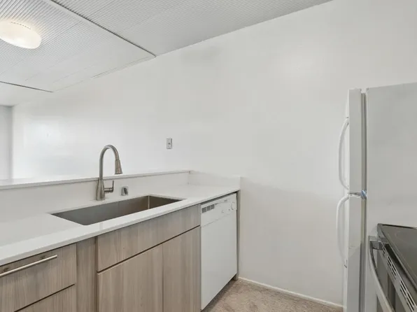 2309 Shelter Creek Ln, San Bruno, CA 94066