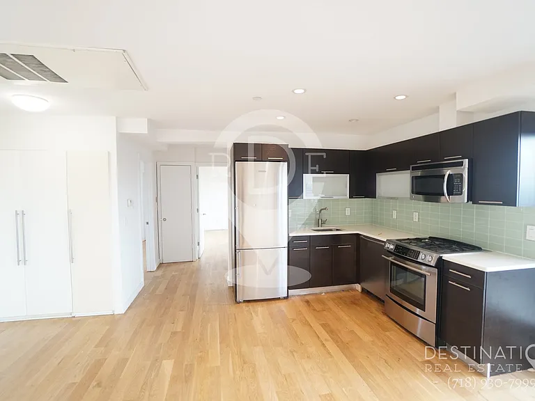 639 4th Ave #9A — Photo 14