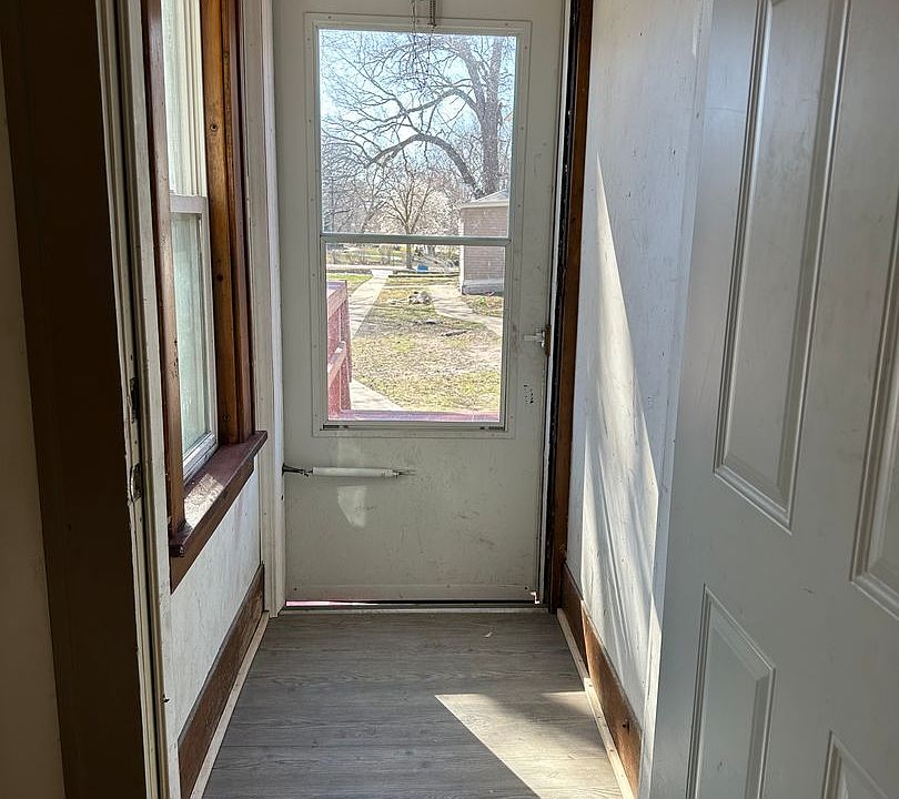 221 221 S 12th St Fort Dodge IA Zillow