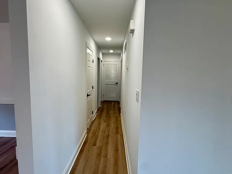 9398 Paulskirk Dr — Photo 10