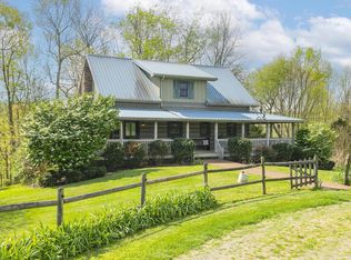 1195 Haskell Akins Rd, Bethpage, TN 37022