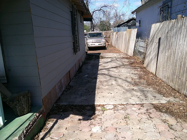Potosi St — Photo 8