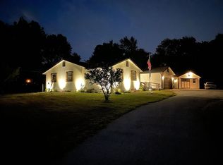 2133 W Fairview Ave, Carthage, MO 64836