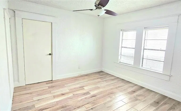 1313 Catherine St — Photo 17