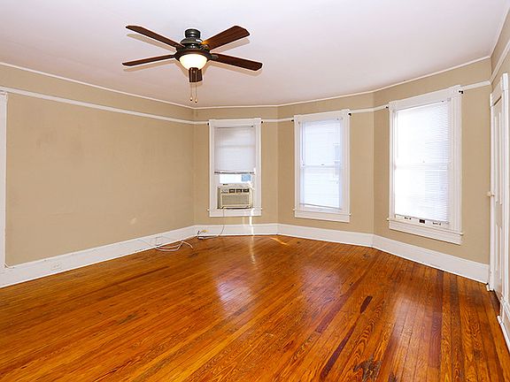 2nd image of 1333 Chesapeake Ave APT 3