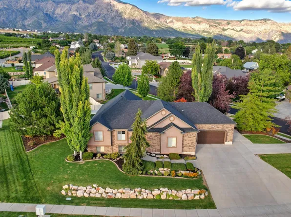 1326 W 3300 N, Pleasant View, UT 84414