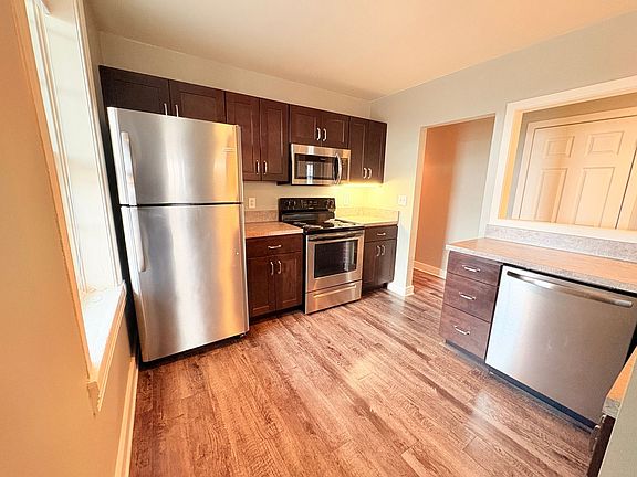 3rd image of 11 N Beaver St APT 304