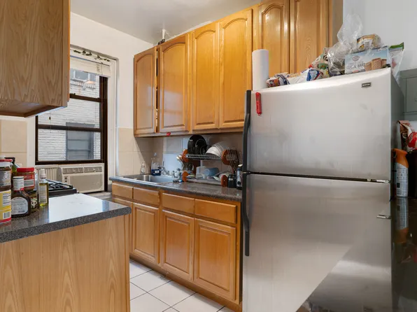 21-48 35th Street image 3 of 9