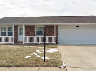 8 Greendale Curv, Washington, IL