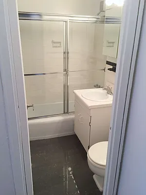 Rented by Carlyle Property Management | media 12