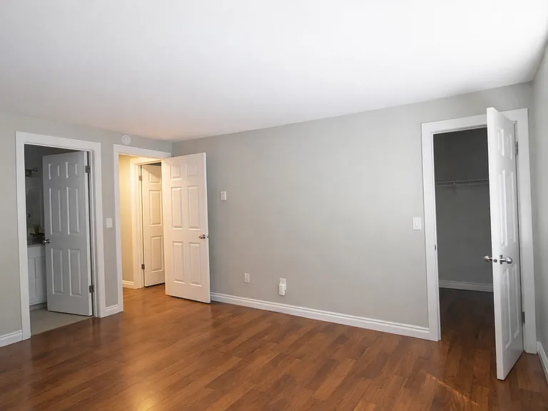 16817 Larch Way E #E105 — Photo 37