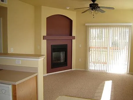 2 bed, 1176 sqft, $1,700 — Photo 2